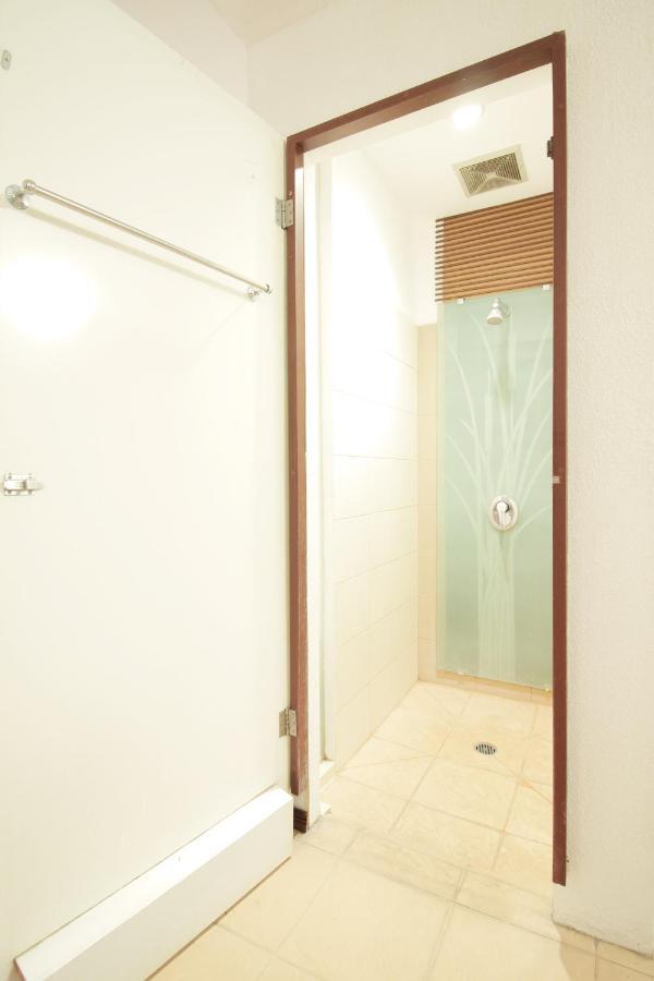 Oyo 229 Hi Quality Hotel Bandung Kültér fotó