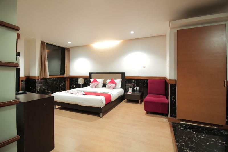Oyo 229 Hi Quality Hotel Bandung Kültér fotó